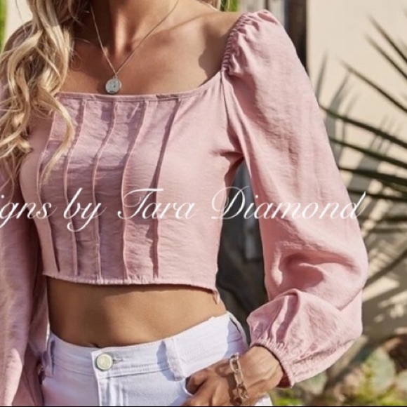 🔥HP🔥 Blush Pink Pleated Puff Sleeve Crop Top - Picture 3 of 8